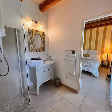 Le Clos Des Buis D'hotes Cote Cour 3* Cazals (Lot)