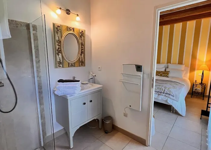 Le Clos Des Buis D'hotes Cote Cour 3* Cazals (Lot)